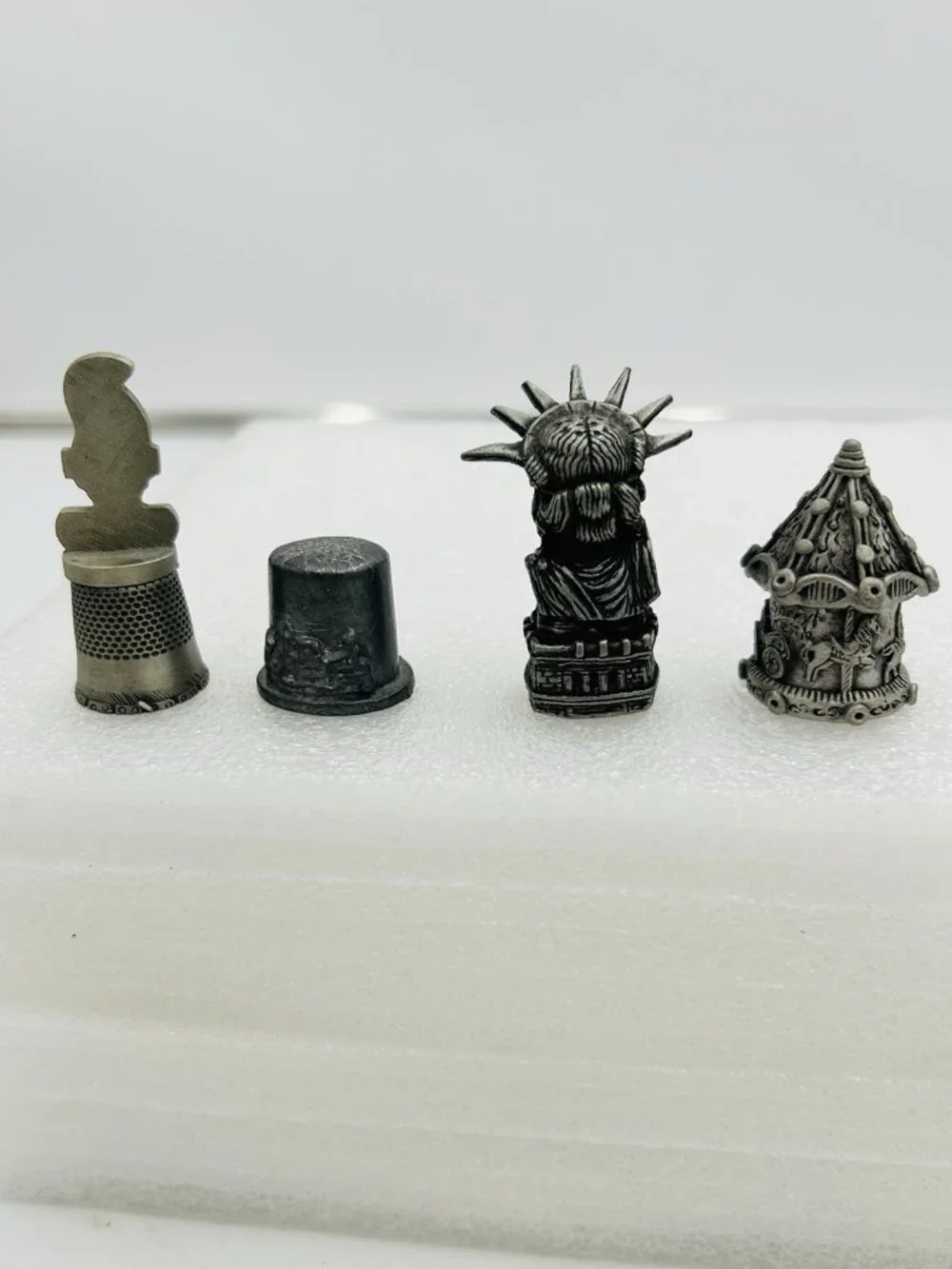 N/A vintage thimbles